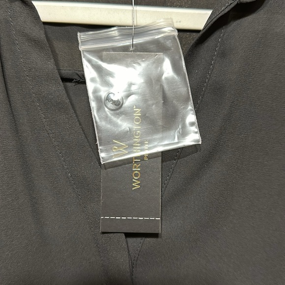 Black Worthington PS Blouse - Picture 4 of 10